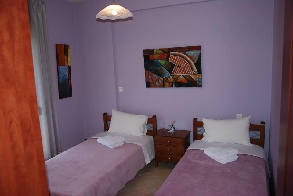 יואנינה Nikos Apartments מראה חיצוני תמונה